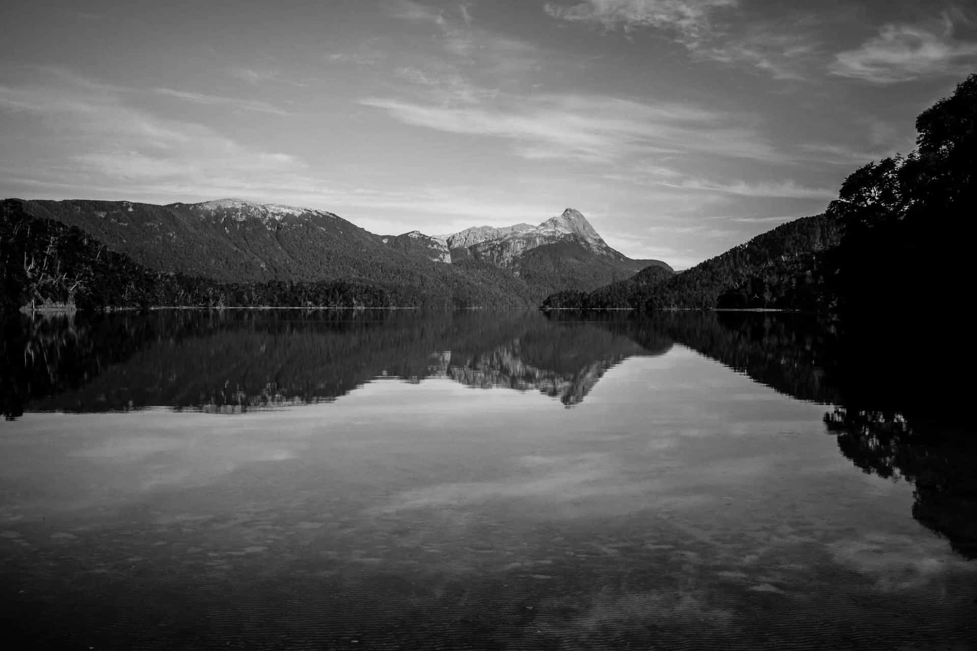 Lago Espejo