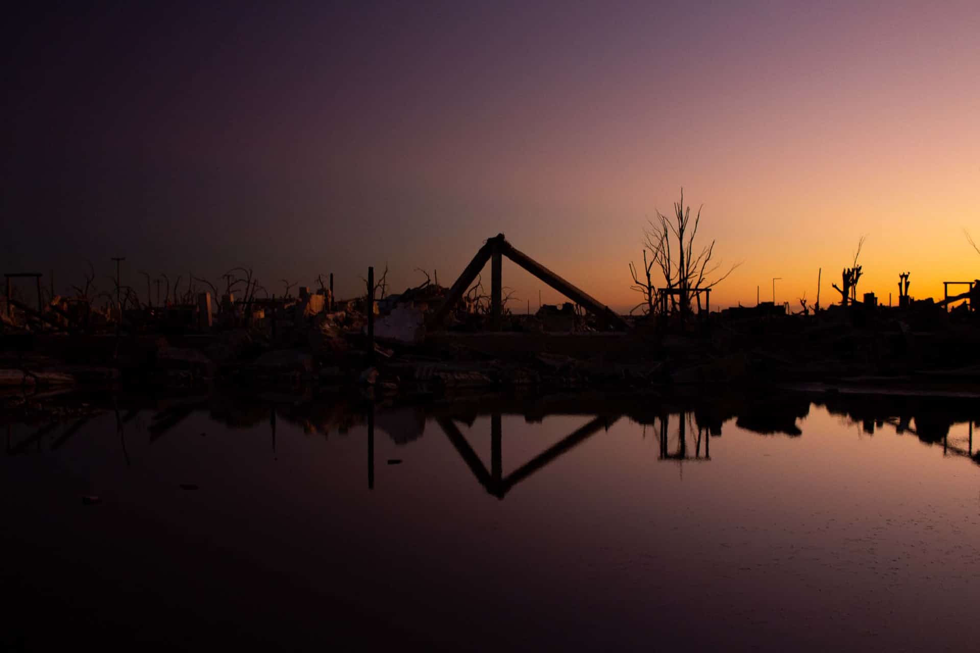 Atardecer en las Ruinas de Epecuen